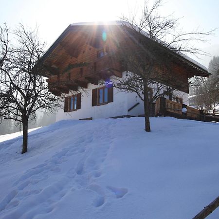 Charming Holiday Home In H Ttau With Barbecue Hüttau Zewnętrze zdjęcie